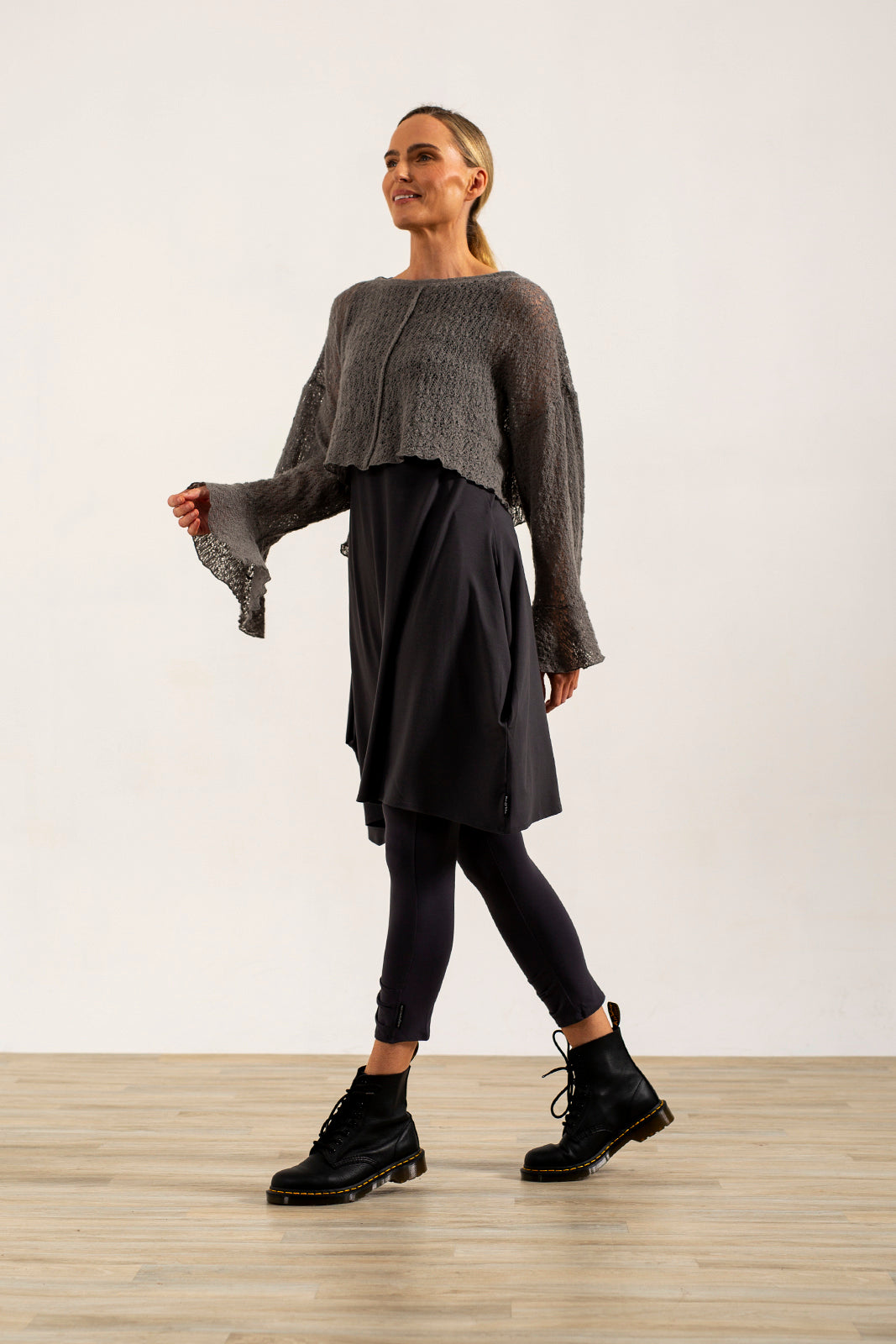 Alina Italian Wool crop jumper (Silver Frost)