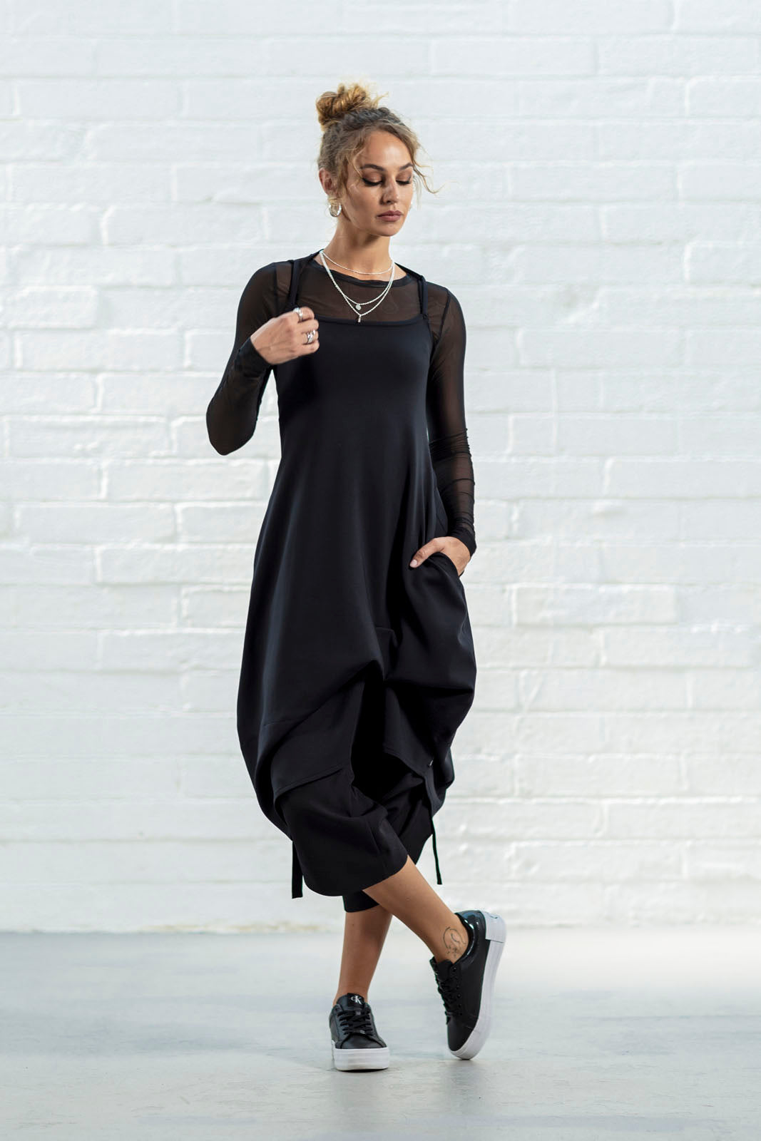 Black Mesh Fiona (plain)