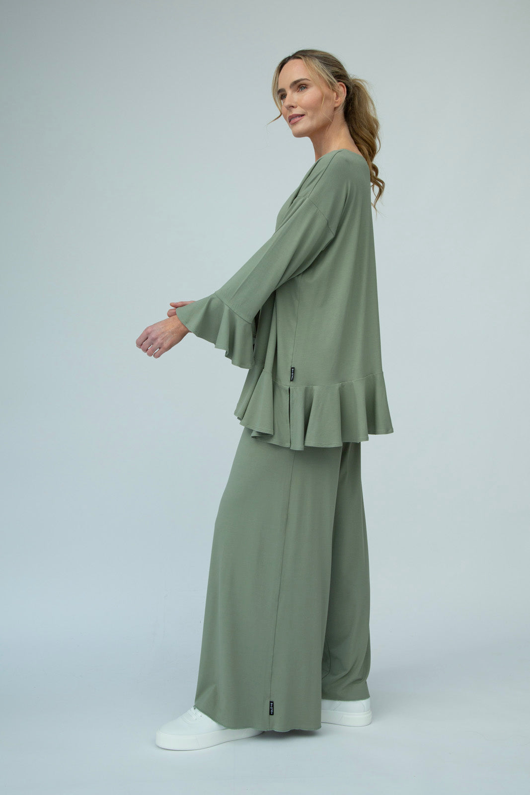 Blair Viscose Jersey Oversize Frill Hem Tunic (Olive)