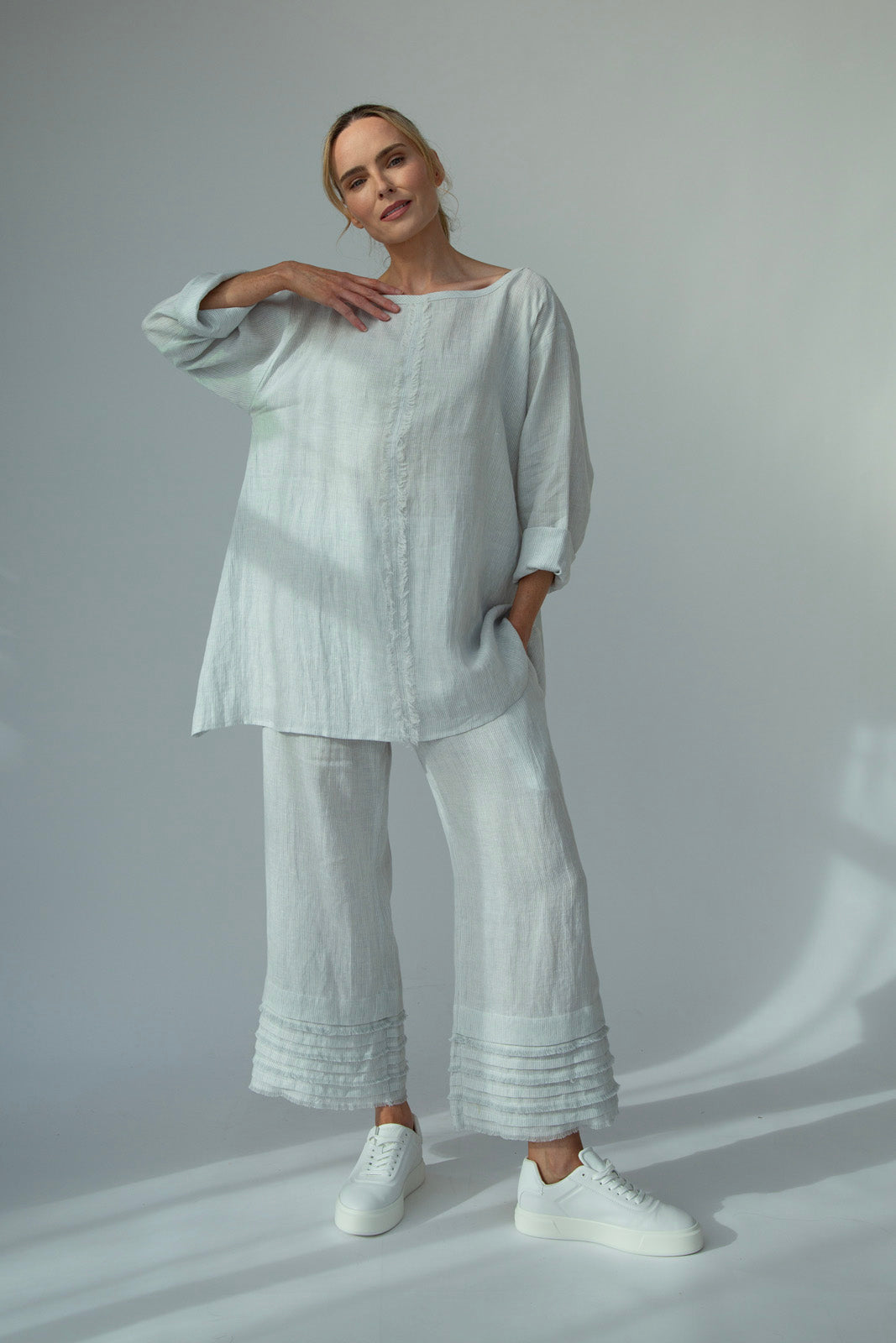 Kaia Linen tunic : Limited Edition : Grey stripe