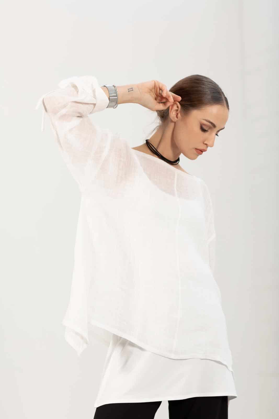 White Fleur Vest ( size 1 + 4 only)