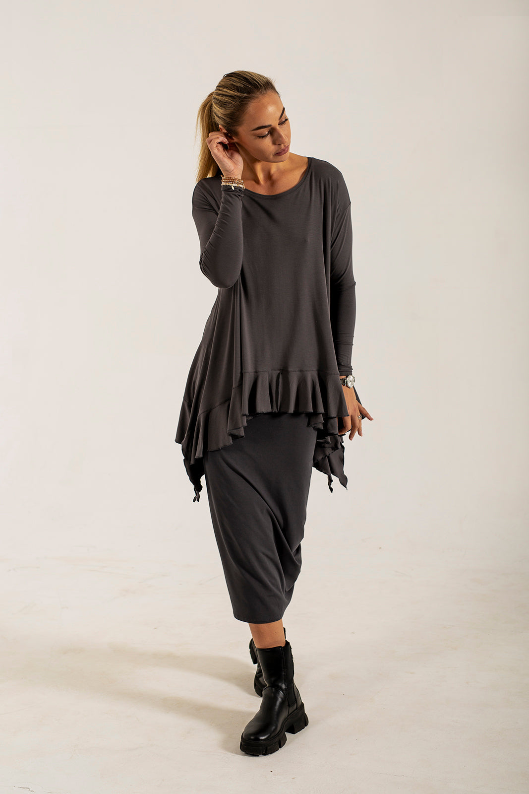 Monique Frill Hem Tunic (Antracite)