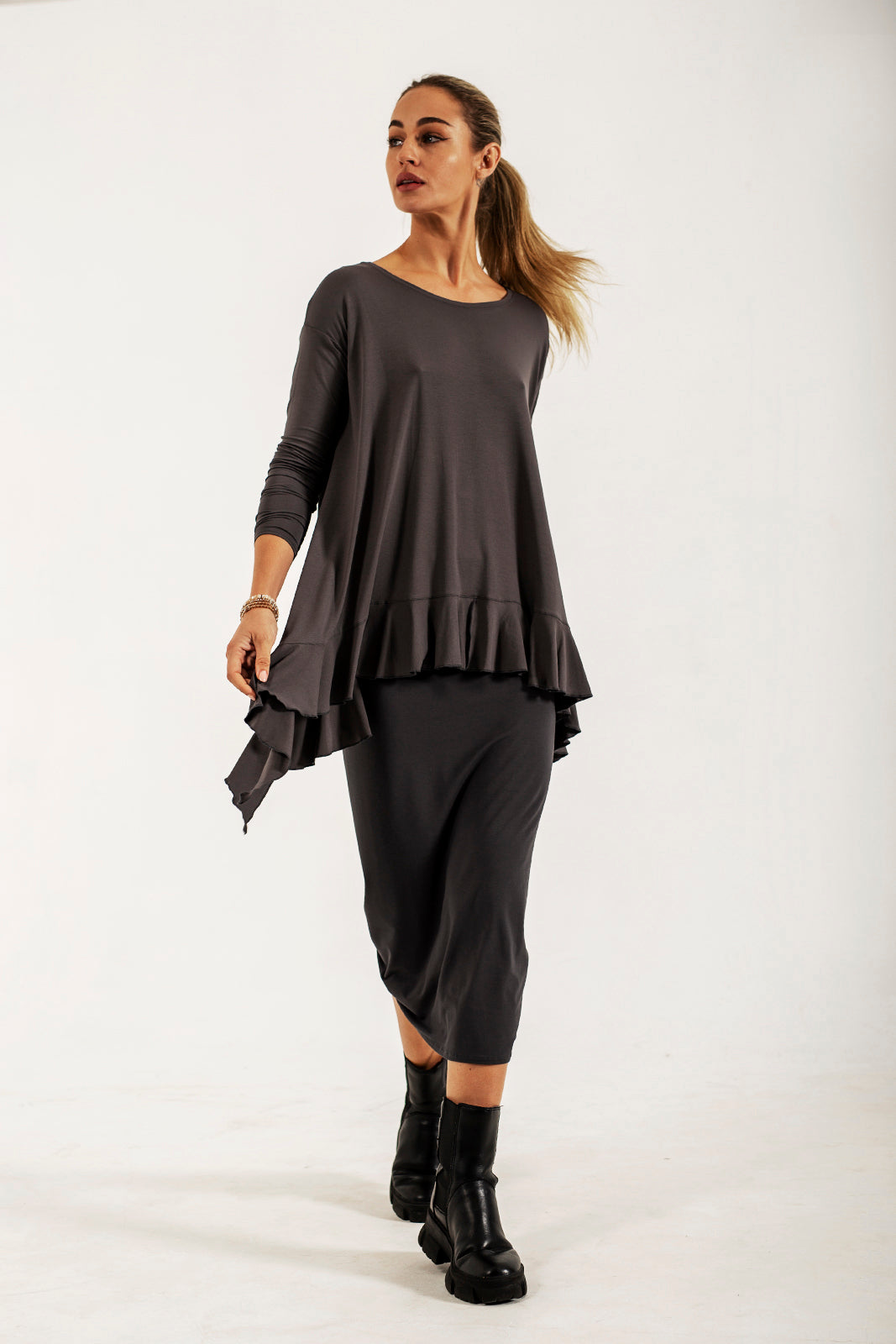 Monique Frill Hem Tunic (Antracite)