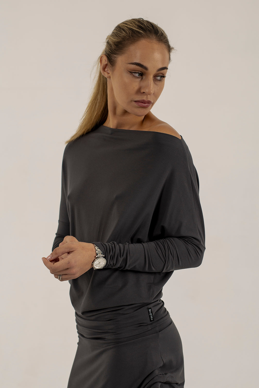 Abbe Viscose Jersey Asymetrical top (lead)