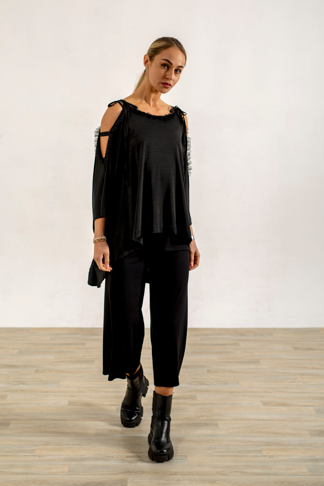 Black Ellen Viscose Jersey Crop Palazzos (narrow)
