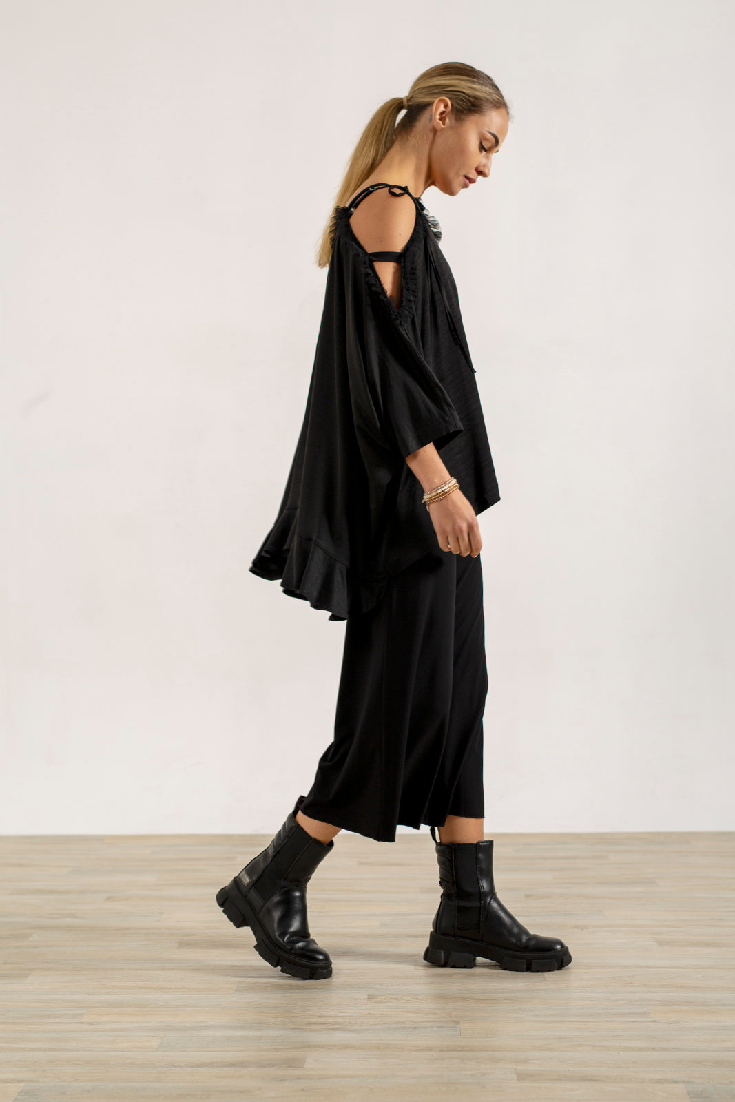 Black Ellen Viscose Jersey Crop Palazzos (narrow)