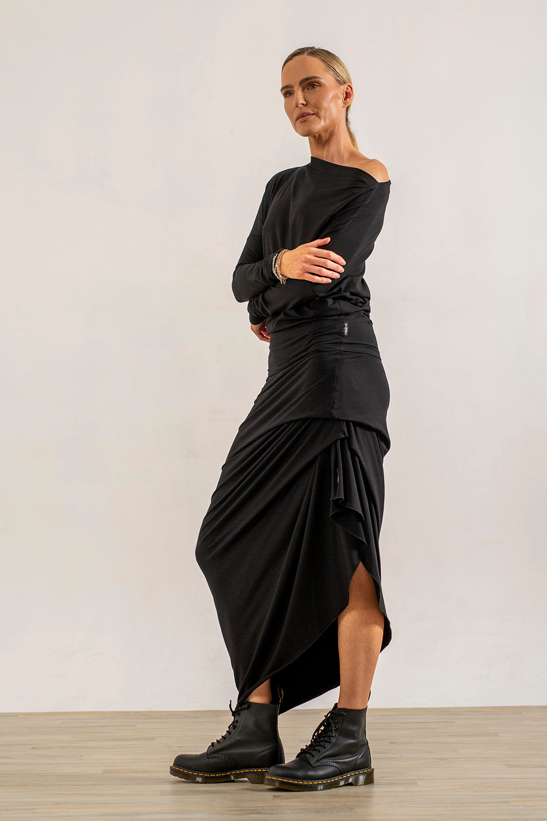 Harper Viscose Jersey Asymetrical Skirt (black)