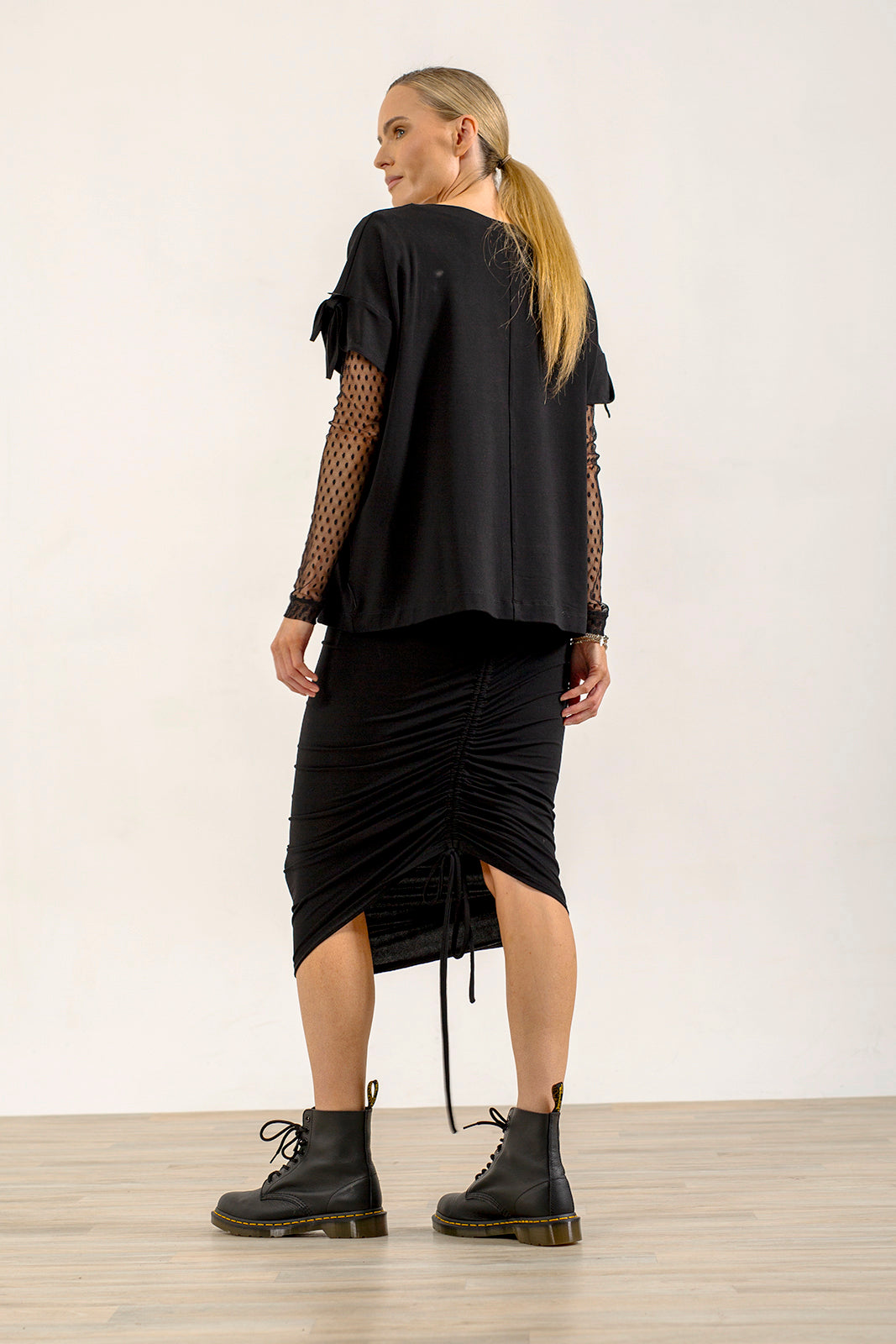 Shannon Viscose Jersey Drawstring Skirt (black)