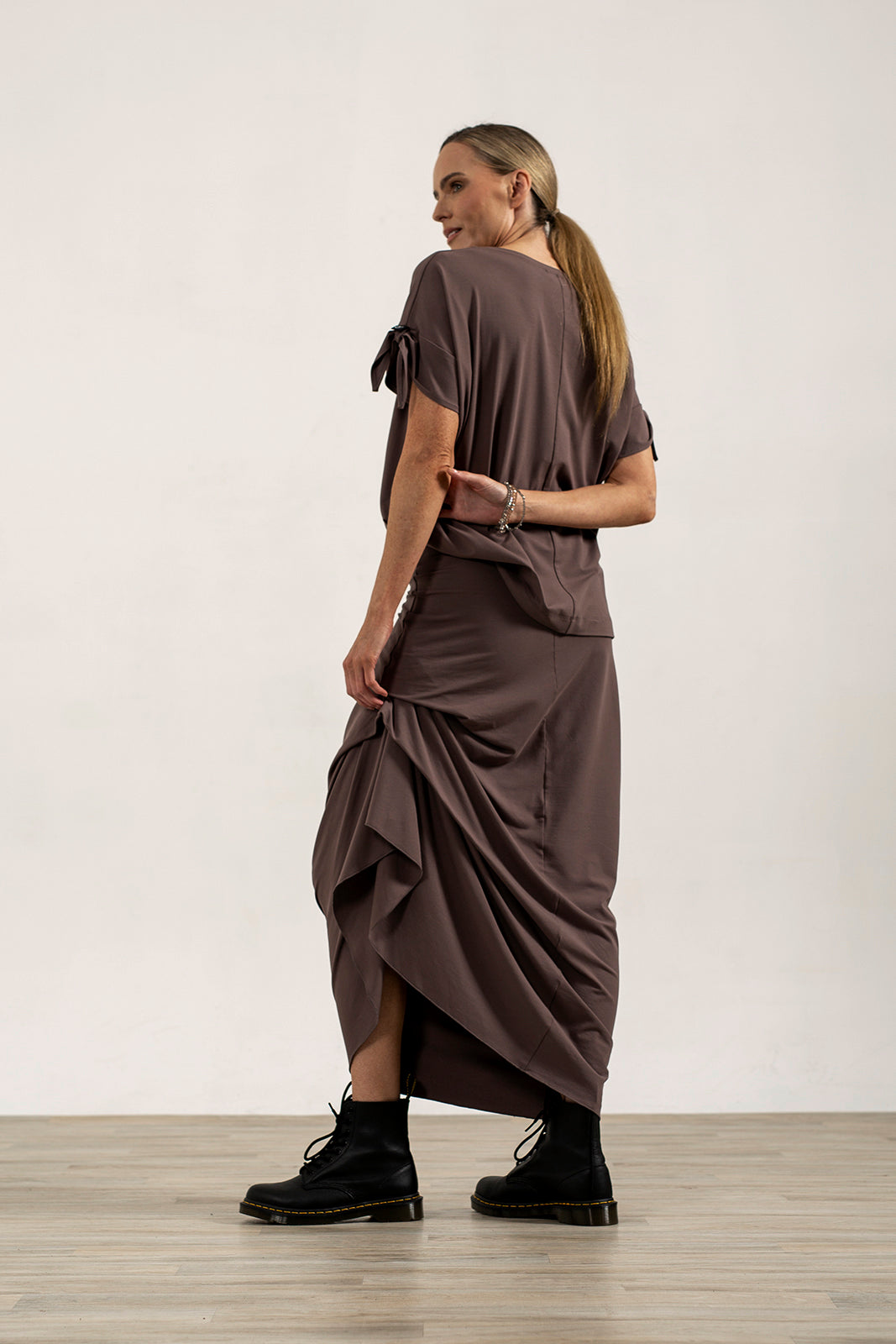 Harper Viscose Jersey Asymetrical Skirt (Mink)