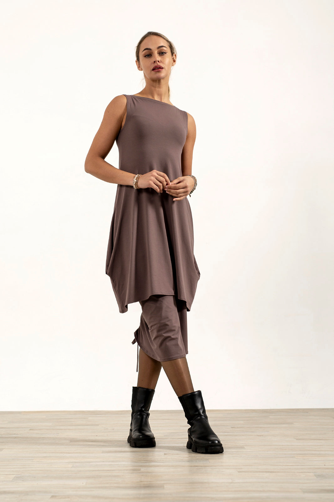 Shannon Viscose Jersey Drawstring Skirt (mink)