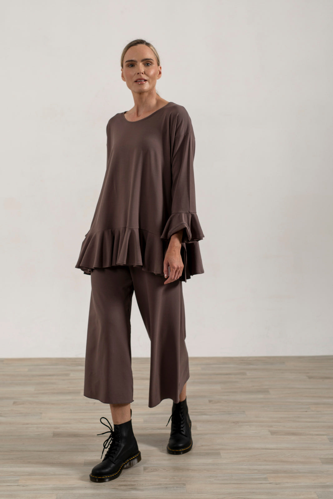 Blair Viscose Jersey Oversize Frill Hem Tunic (Mink)