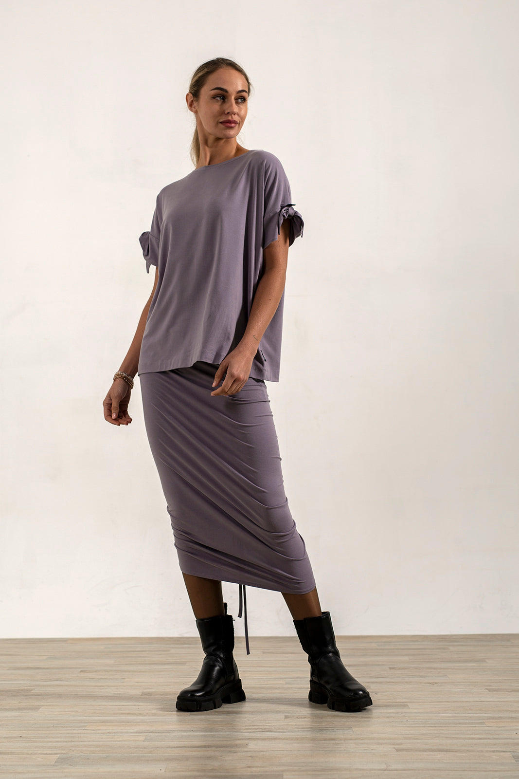 Kanchan Viscose Jersey Oversize Tee (Silver Frost)