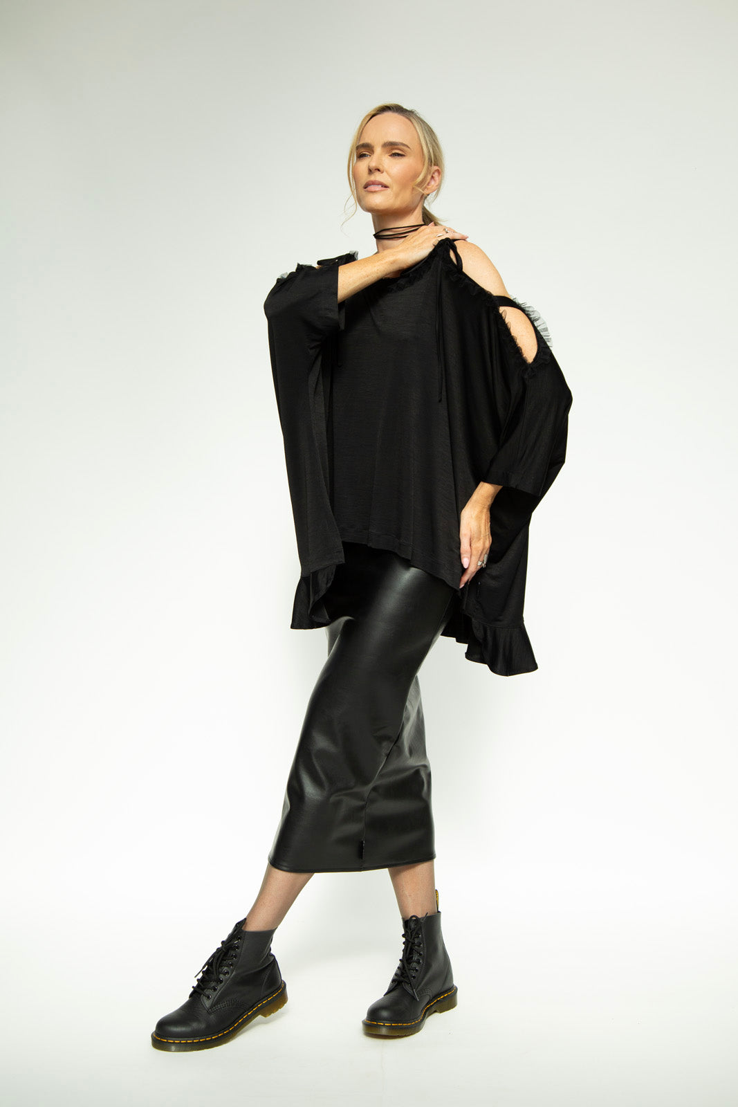 Kathryn Oversize Top (Black)