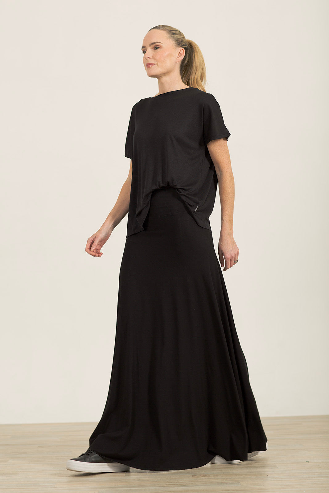 Navy Swan Skirt
