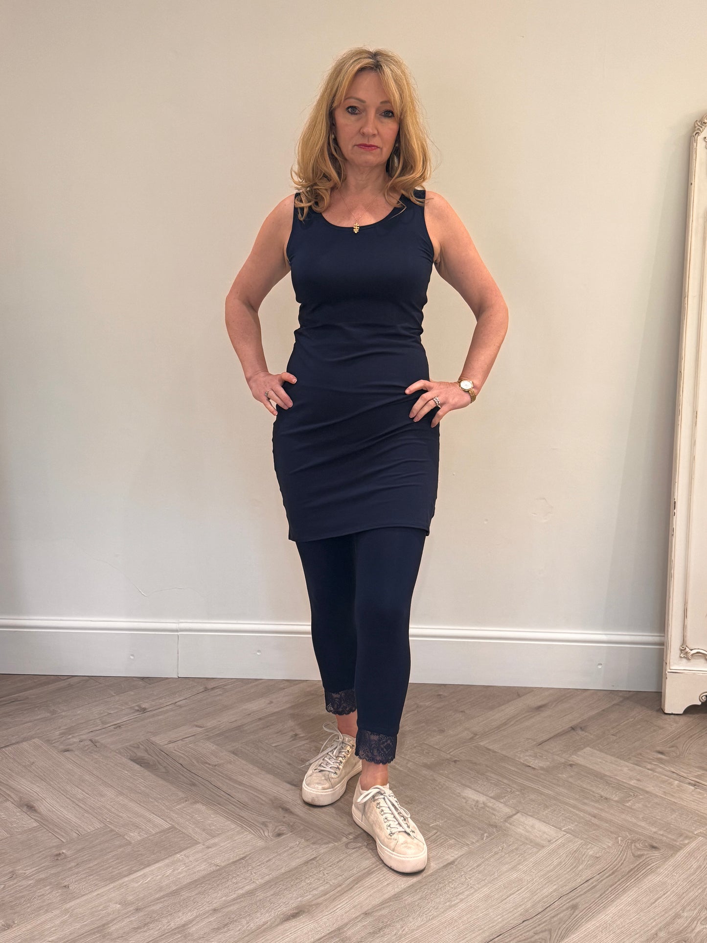 Abby long layering vest