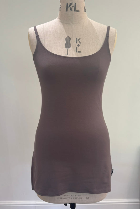 Kira Mid-length Layering Vest (Mink)