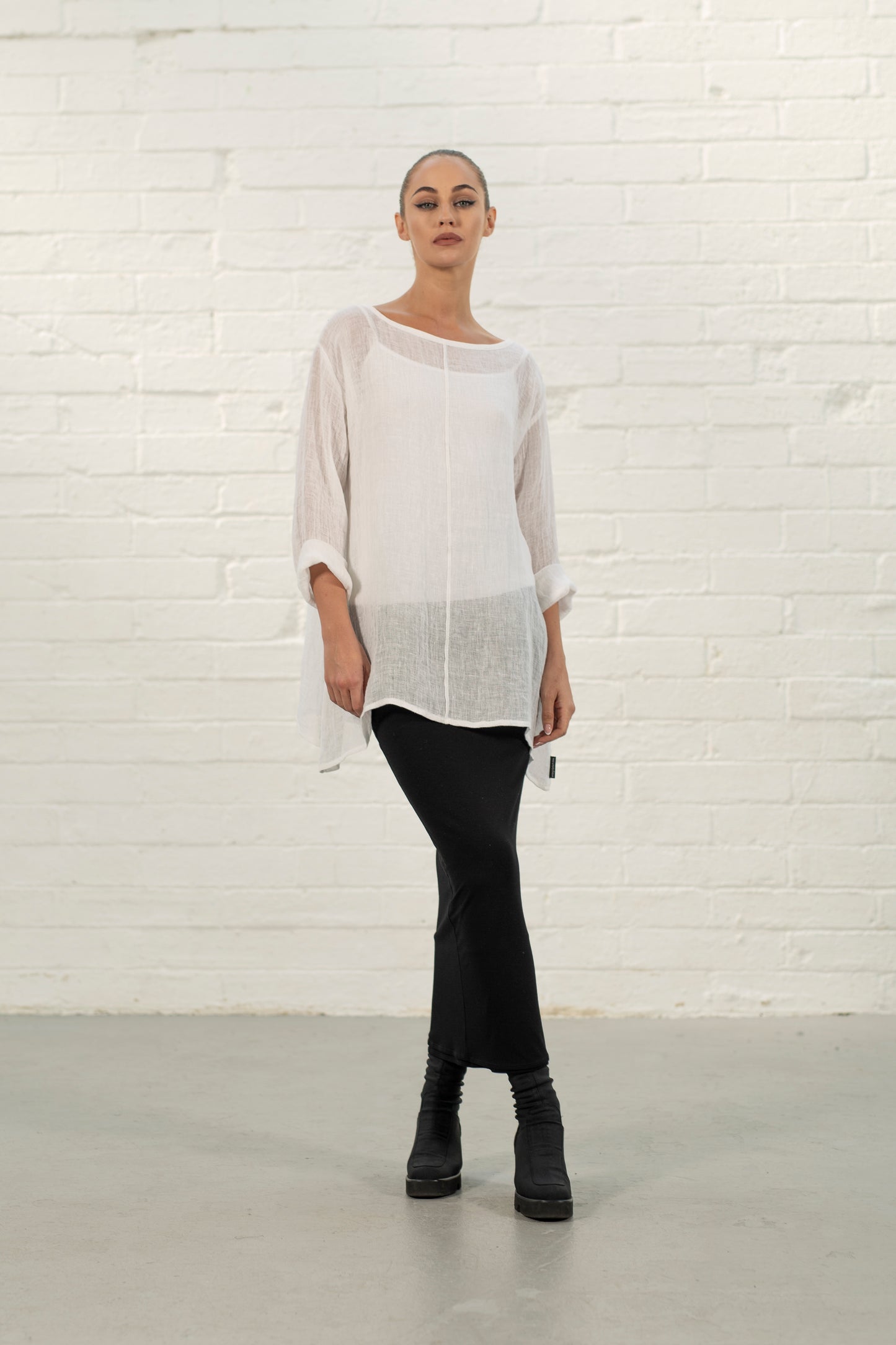 Silva White Linen Tunic