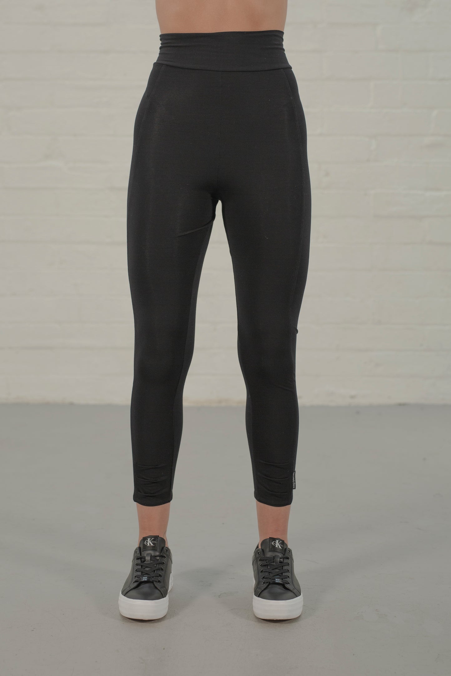 Lola Tuck Hem Leggings Black