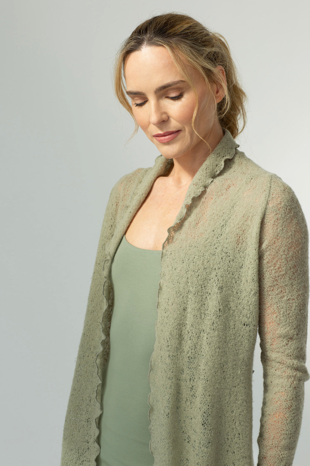Paris Cardi (Olive)