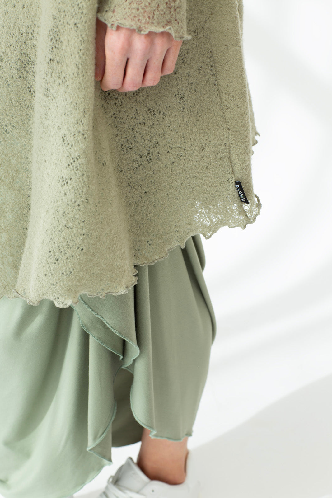 Paris Cardi (Olive)