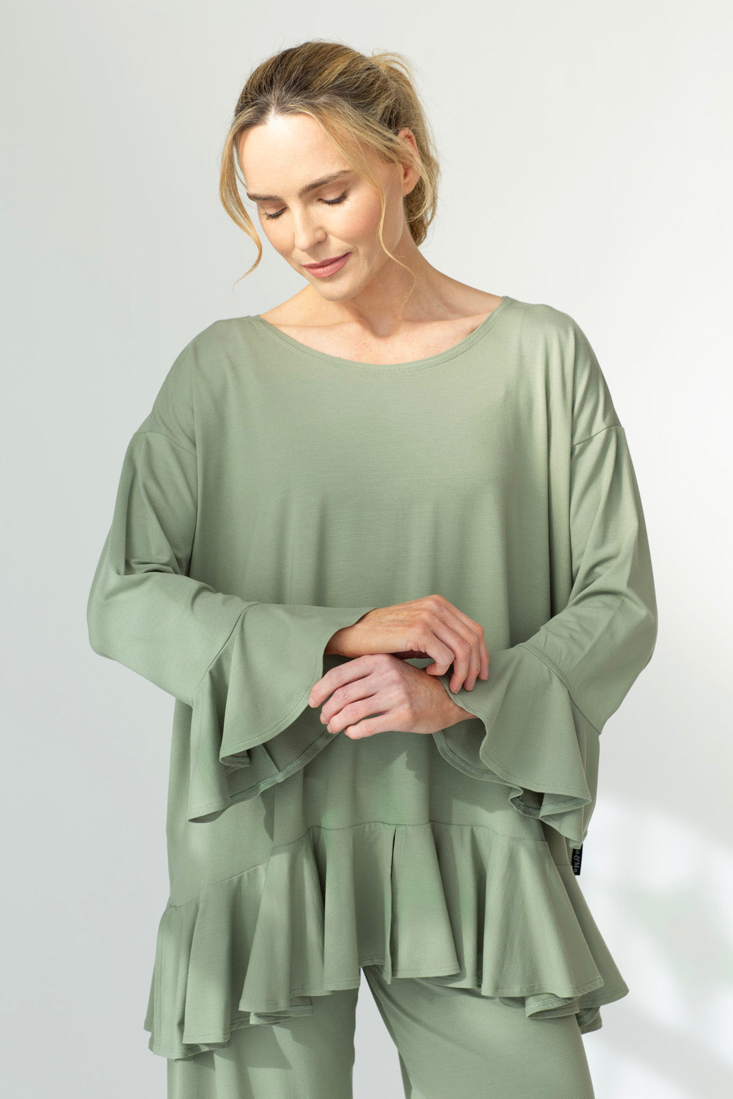 Blair Viscose Jersey Oversize Frill Hem Tunic (Olive)
