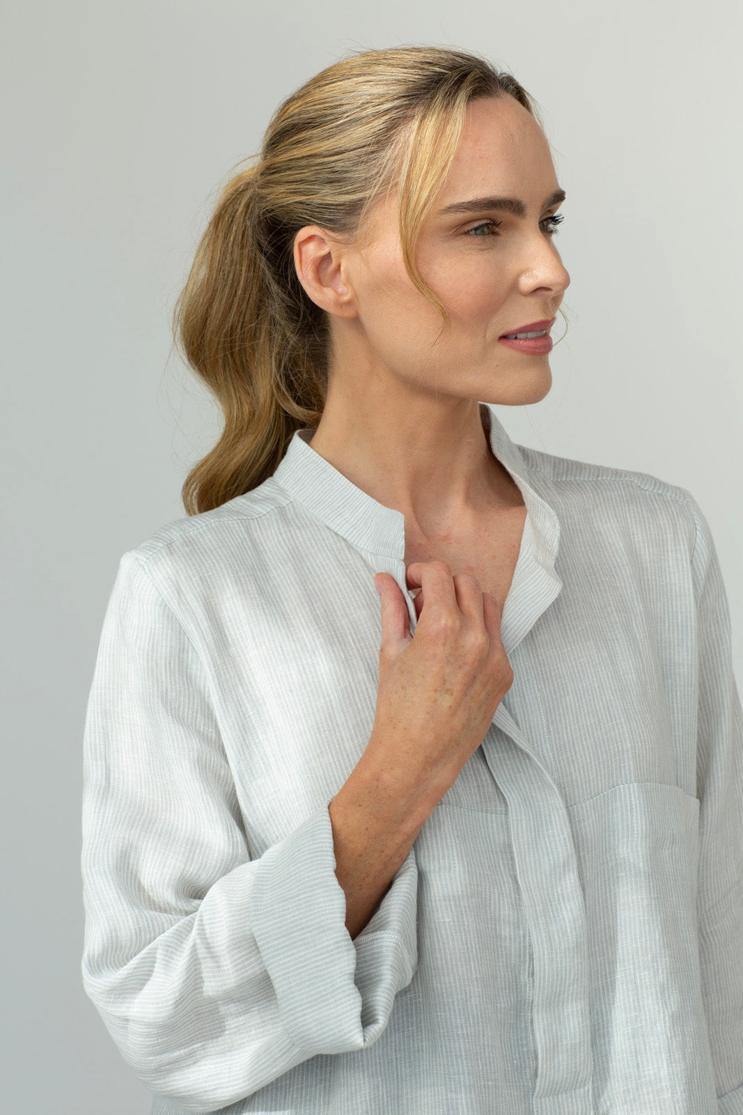 Dara Linen shirt : Limited Edition : grey stripe