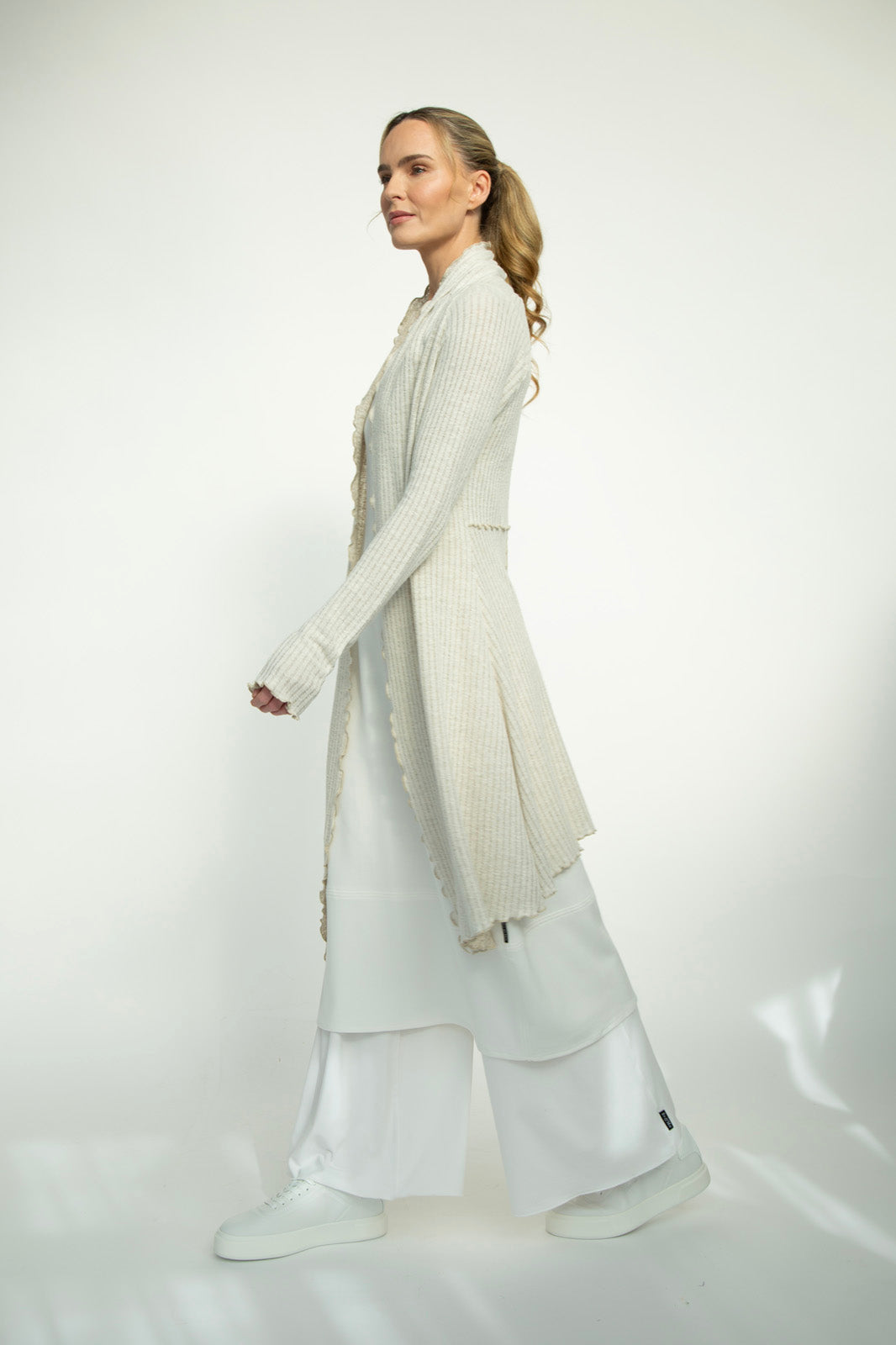 Paris Cardi (Flax)