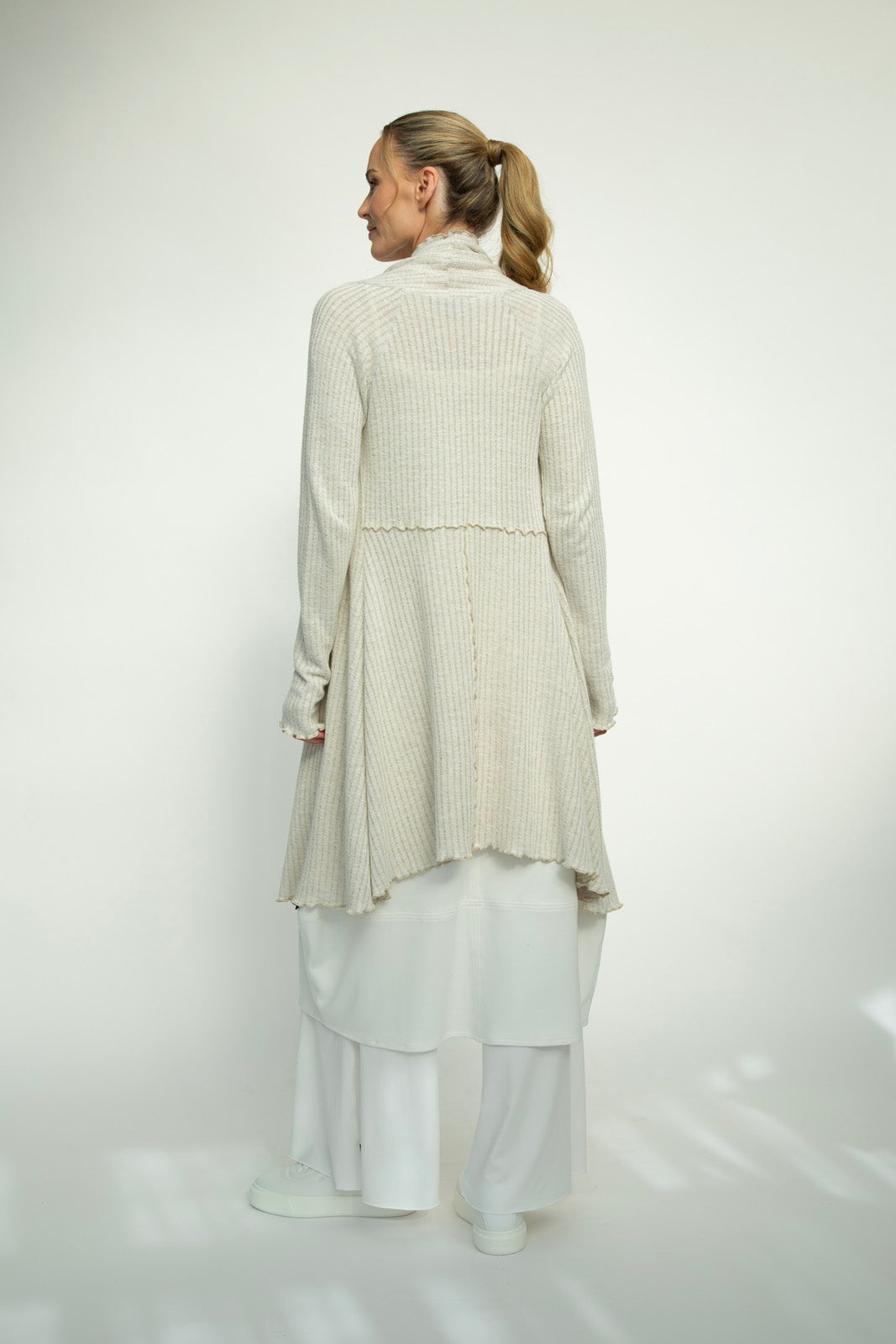 Paris Cardi (Flax)