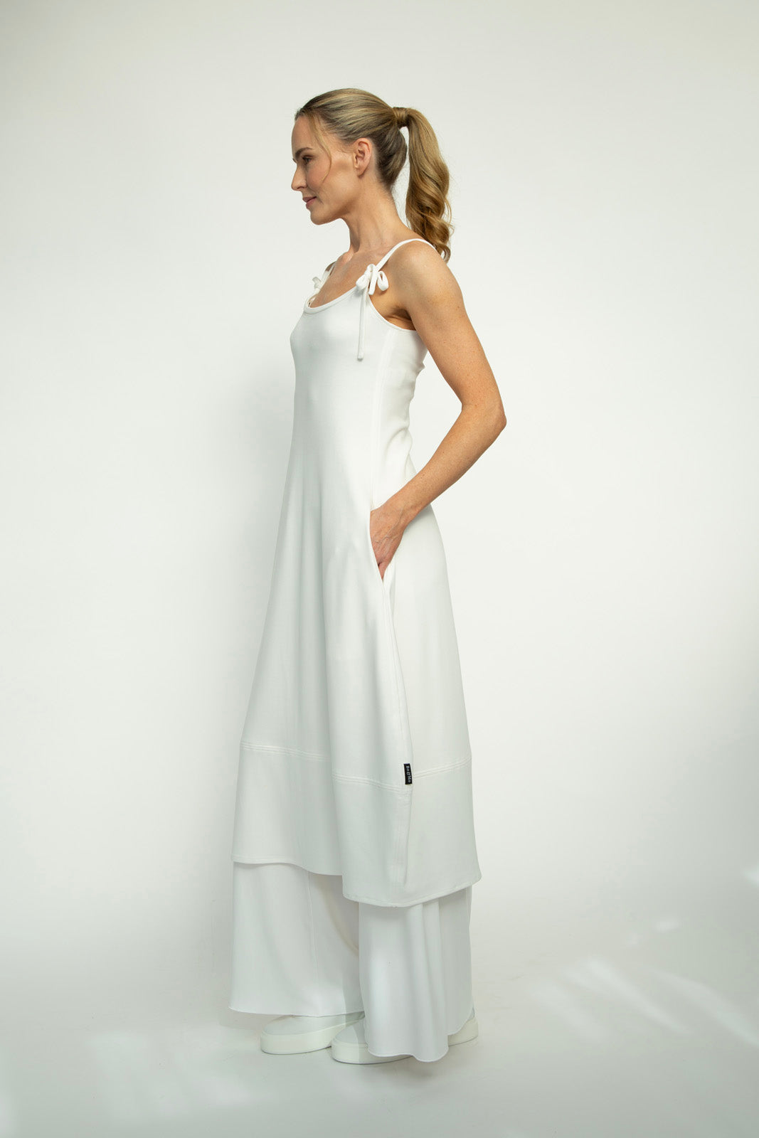 Hero Pinny (Soft White)