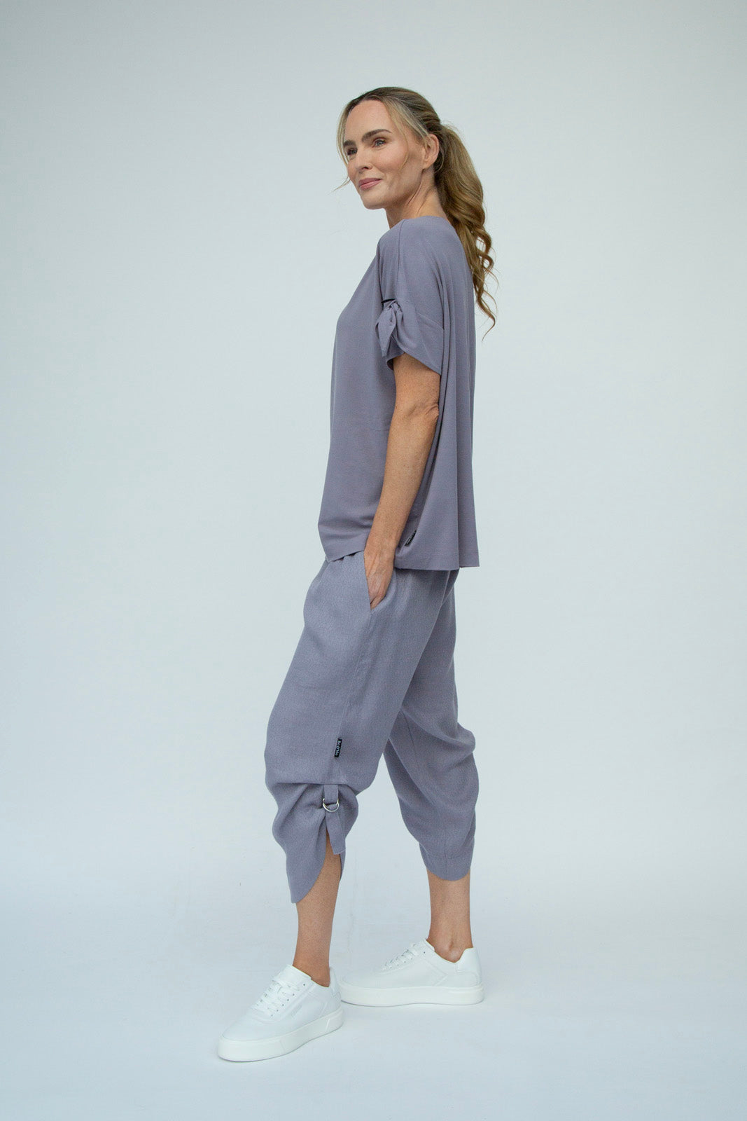Kanchan Viscose Jersey Oversize Tee (Silver Frost)